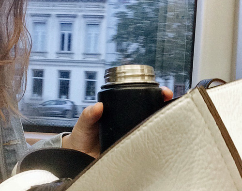 Accesorios para café: tazas de viaje, cucharas de café y más.