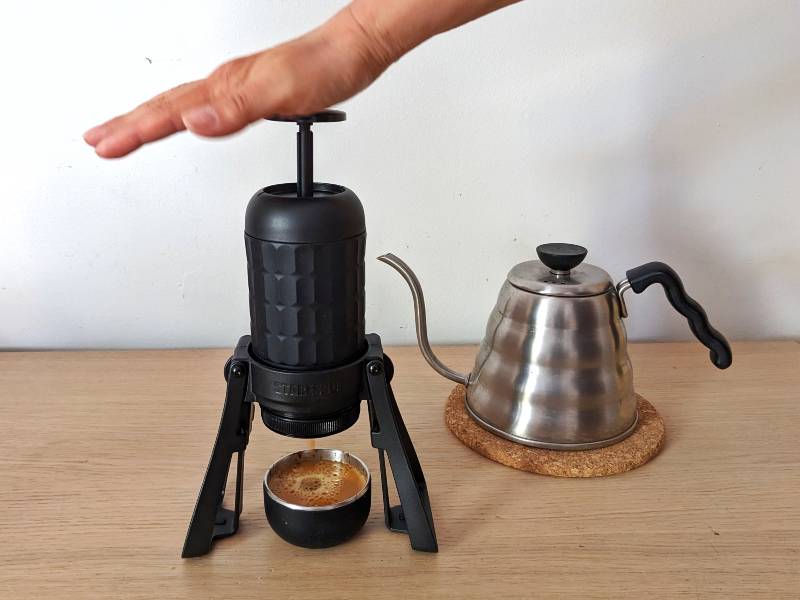 Revisión de la máquina de café espresso portátil Staresso Mirage