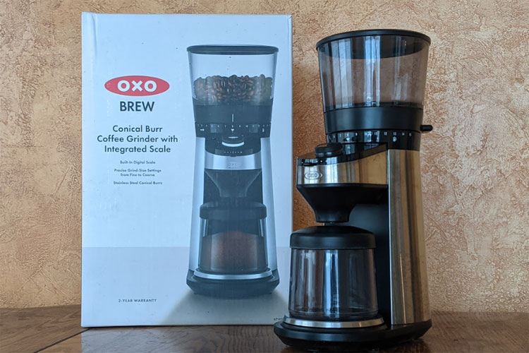 Nuestro informe de prueba del molinillo de café cónico con báscula OXO BREW
