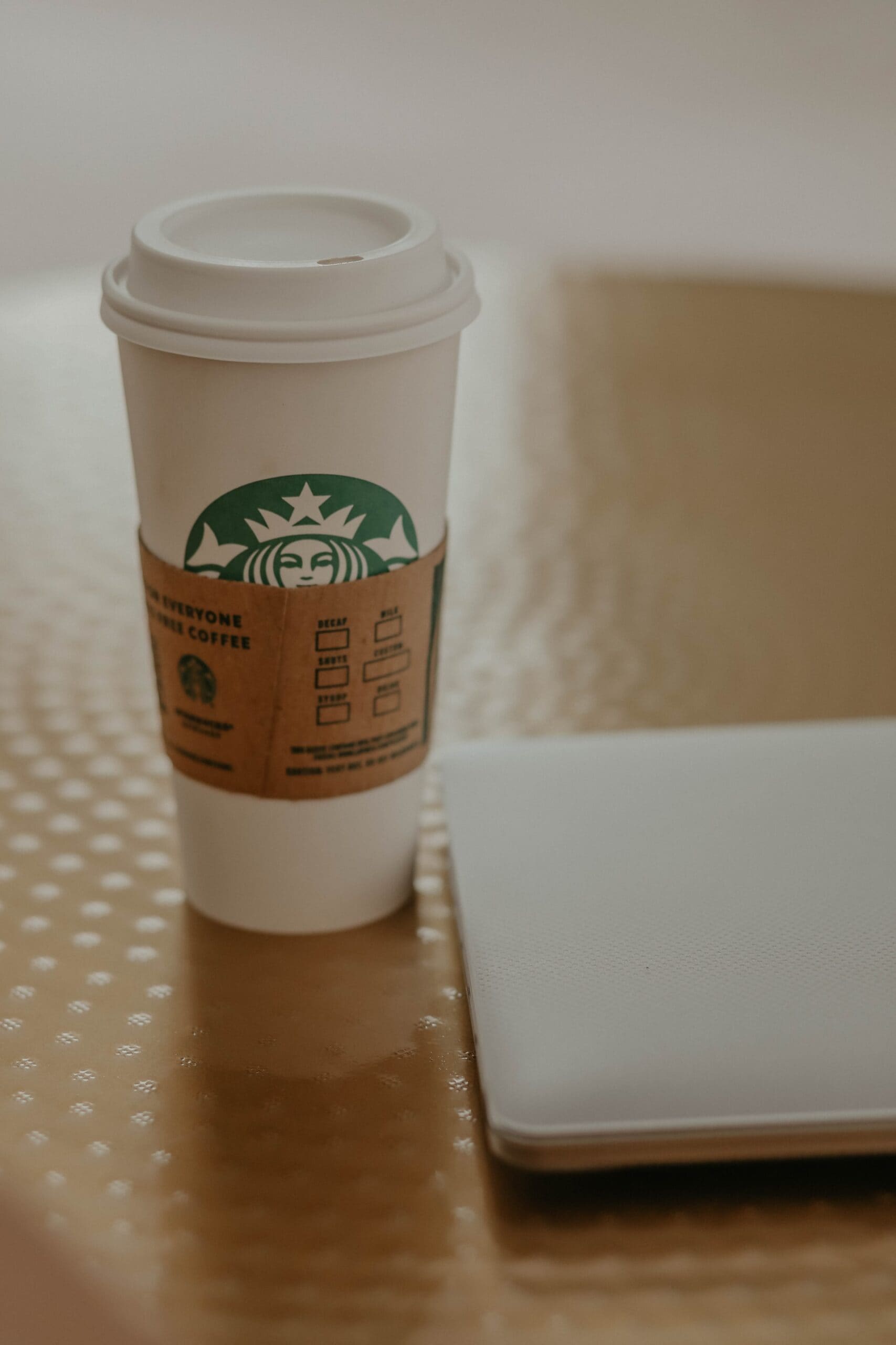 Una guía de bebidas de té en Starbucks: sorba y saboree