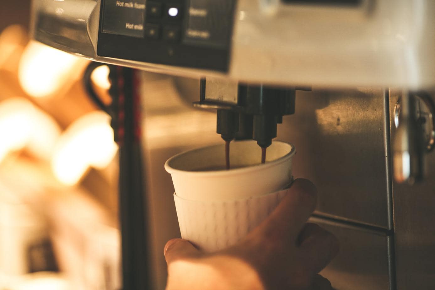 Cada cuanto se deben descalcificar las máquinas Nespresso + consejos de mantenimiento