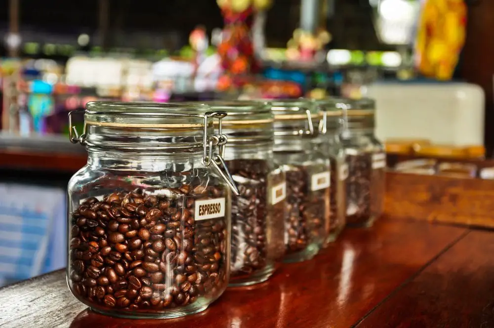 Café en grano versus café molido: analicémoslo